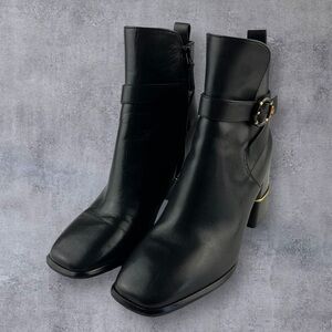 Tory Burch Multi-Logo Buckle Boot Sz: 9.5M